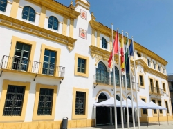 El Gobierno aumenta un 13% las transferencias a los grandes municipios de Sevilla y alcanza más de 908 millones