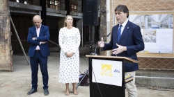 Primera piedra para la reforma de la antigua Térmica de la UPO en Sevilla que se dedicará al estudio y trabajo en grupo