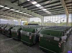 Los contenedores de residuos sólidos urbanos también se adaptan