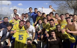 Goles, derbis y resultados dispares en el fútbol nazareno