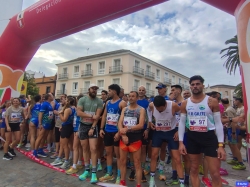 1.000 participantes en la carrera y marcha del 8M