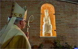 Réplica de la Virgen de Valme en la Parroquia de San Juan Pablo II