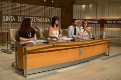 Un total de 26 agrupaciones regionales y 8 internacionales participan en la 30ª Edición del Festival Folclórico de los Pueblos del Mundo de Extremadur