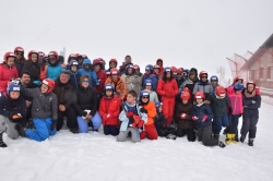 El programa “Deportes de Invierno” de la Diputación arranca como un instrumento para la igualdad de niños y niñas cacereños