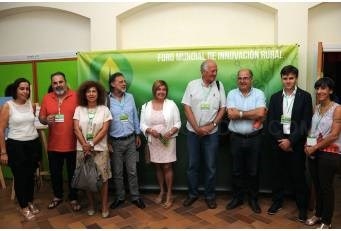 Cordero señala la economía verde y el mantenimiento de la población como retos de futuro para el desarrollo rural