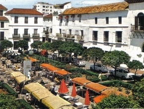 Plaza de los Naranjos
