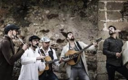 FOLK PLASENCIA: EL PELUJÁNCANU