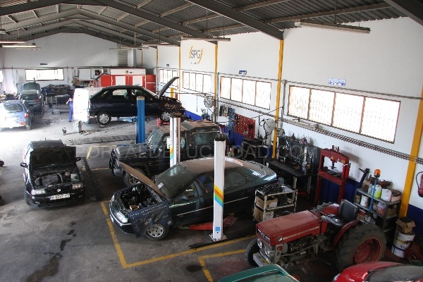 talleres de chapa y pintura, talleres mecánicos, venta de coches, tintado de lunas