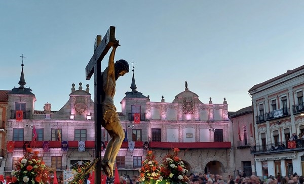 Solemnidad y devoción de Semana Santa en el grandioso escenario de Medina del Campo