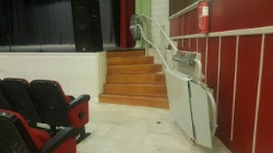 Nuevas actuaciones para eliminar las barreras arquitectónicas del teatro cine festival.
