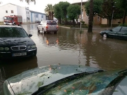 En la tarde de ayer varias inundaciones en distintos puntos de la localidad.