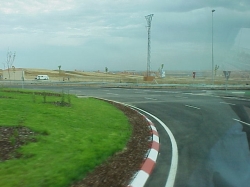 Hoy se abre al tráfico el tramo de la carretera EX-360 entre Villafranca de los Barros y Fuente del Maestre.
