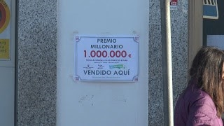 FERNANDO ROMERO RIOS VUELVE A REPARTIR UN PREMIO IMPORTANTE EN VILLAFRANCA.