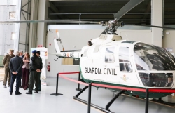 La Guardia Civil cede un helicóptero a la ULE para la formación de las Ingenierías Aeroespacial y Mecánica