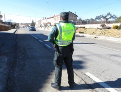 Un detenido y dos investigados por 3 hurtos de paquetería en una furgoneta de reparto en Villaobispo de las Regueras y Navatejera