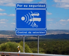 Tráfico pone en marcha un nuevo radar en la carretera CL-623 en Lorenzana