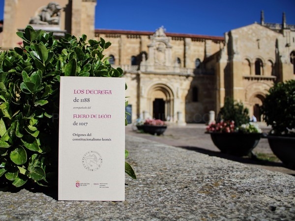 El ILC difunde el contenido de los Decreta y del Fuero, las grandes aportaciones jurídicas de esta tierra al avance de las libertades