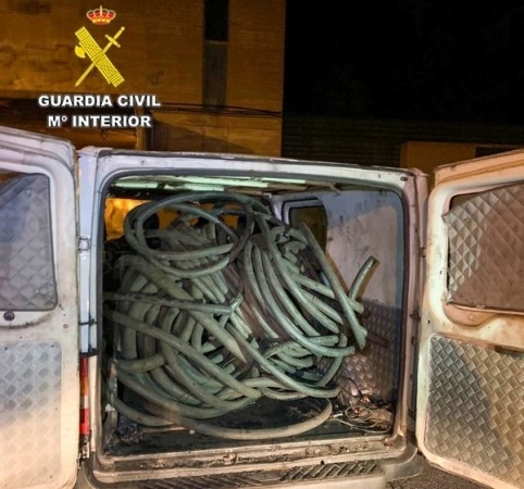 Tres detenidos por el robo de cableado de cobre en Sena de Luna