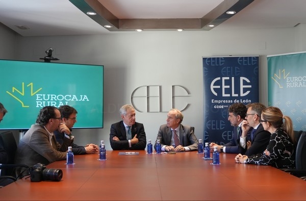 FELE y Eurocaja Rural unen fuerzas para dinamizar la actividad empresarial en León