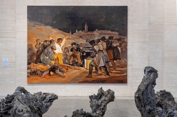 La Colección MUSAC suma en 2025 once obras nuevas de Ai Weiwei, Yasumasa Morimura, Luis Moro y Saelia Aparicio