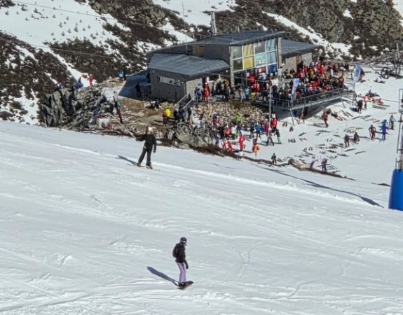San Isidro y Valle Laciana-Leitariegos ofrecen este fin de semana más de 20 kilómetros para la práctica del esquí