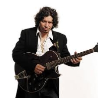 RAIMUNDO AMADOR EN CONCIERTO