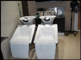 Peluquería y Estética Abril.