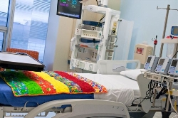 Cada año entre 5.000 y 7.000 niños requieren cuidados paliativos en España