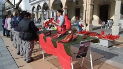 Zapatos rojos para levantar la voz contra la violencia de género