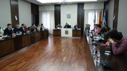 El pleno aprueba solicitar a la Consejería de Economía e Infraestructura de la Junta de Extremadura la entrega de los tramos urbanos de las carreteras