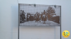 "Raíces y alas" Una exposición fotográfica que puede verse en el parquecillo de la calle Ramón y Cajal