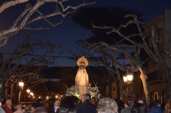 Los villanovenses arropan a la Virgen de la Aurora en su venida desde la ermita a Villanueva.