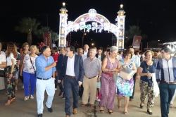 Miles de personas disfrutan de las fiestas patronales de Santiago y Santa Ana.