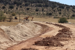 Ya han comenzado las obras de la carretera que une La Encomienda con el puente Rodríguez Ibarra.