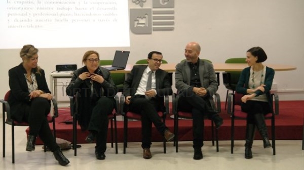 El alcalde visita la III Lanzadera de empleo "Lanzanueva de la Serena"