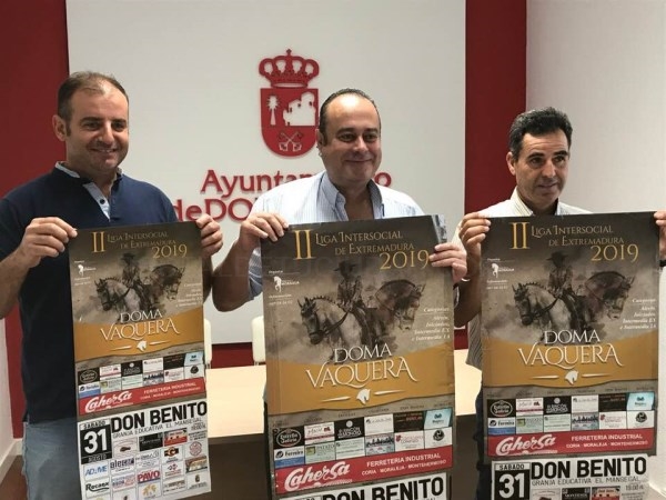 II Liga Intersocial de Extremadura de Doma Vaquera en Don Benito