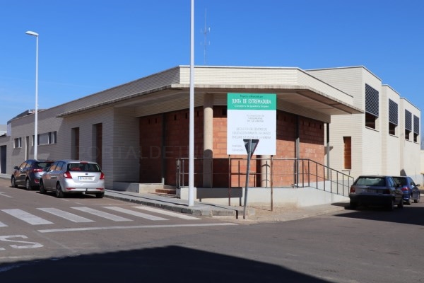 Adjudicadas las obras de la guardería infantil de Cruz del Río.