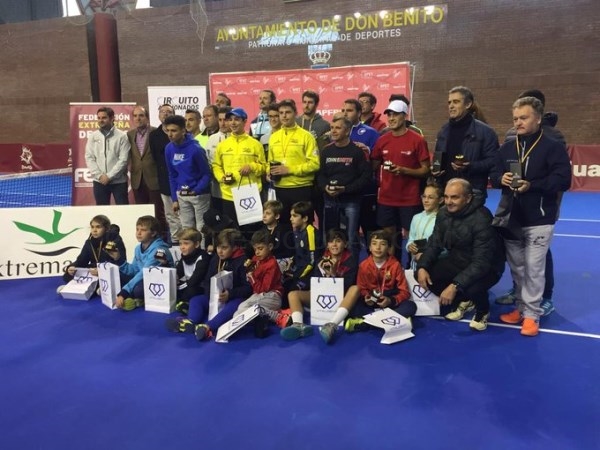 Los tenistas extremeños han obtenido muy buenos resultados en el Master del circuito Extremeño