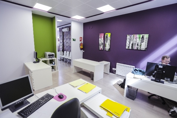 ASESORES DE EMPRESA