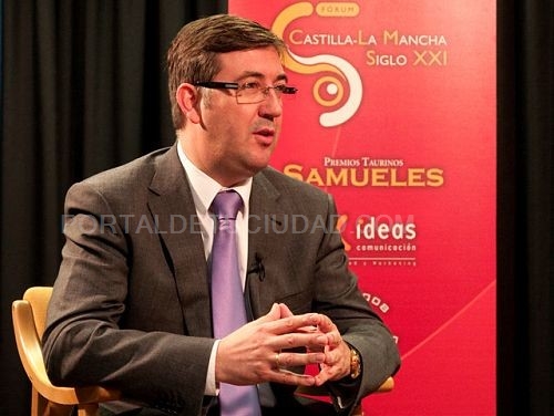 Marcial Marín: “Barreda está obligado a poner en marcha el plan de austeridad que rechazó a Cospedal en las Cortes”