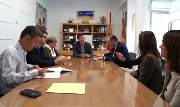 El Ayuntamiento de Burjassot firma convenio de colaboración con la Cámara de Comercio para la puesta en marcha del Bono Comercio