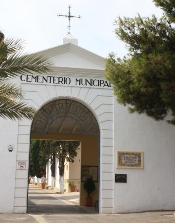 Horario especial en el Cementerio Municipal de Burjassot por la festividad de Todos los Santos