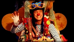 BOLO Y CLAUS ( Teatro familiar )