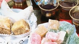 "La cocina del Sultán. Las mesas en la época otomana clásica"