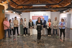 Paiporta conmemora el primer aniversario de la DANA con la exposición fotográfica “La DANA al nostre poble, un any després”